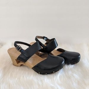 Dansko Women's Thea Black Leather Wooden Clogs
